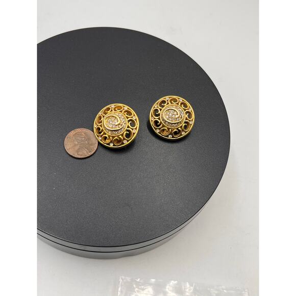 Oscar de la Renta Vintage Signed  Gold Tone Logo Pave Crystal Button Earrings - Picture 7 of 9